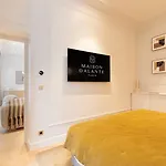 Maison Galante\'S Apartments With Services In Louvre - Rue Des Dechargeurs