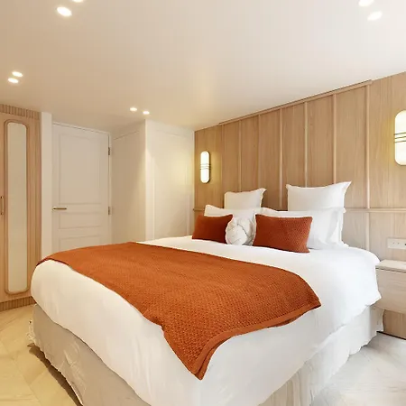 Apartment Maison Galante's With Services In Louvre - Rue Des Dechargeurs Paris