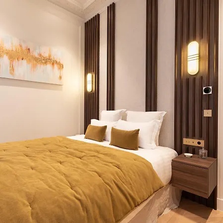 Apartment Maison Galante's With Services In Louvre - Rue Des Dechargeurs Paris