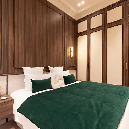 Apartment Maison Galante's With Services In Louvre - Rue Des Dechargeurs Paris