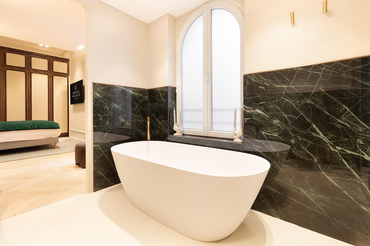 Maison Galante's With Services In Louvre - Rue Des Dechargeurs * Parigi