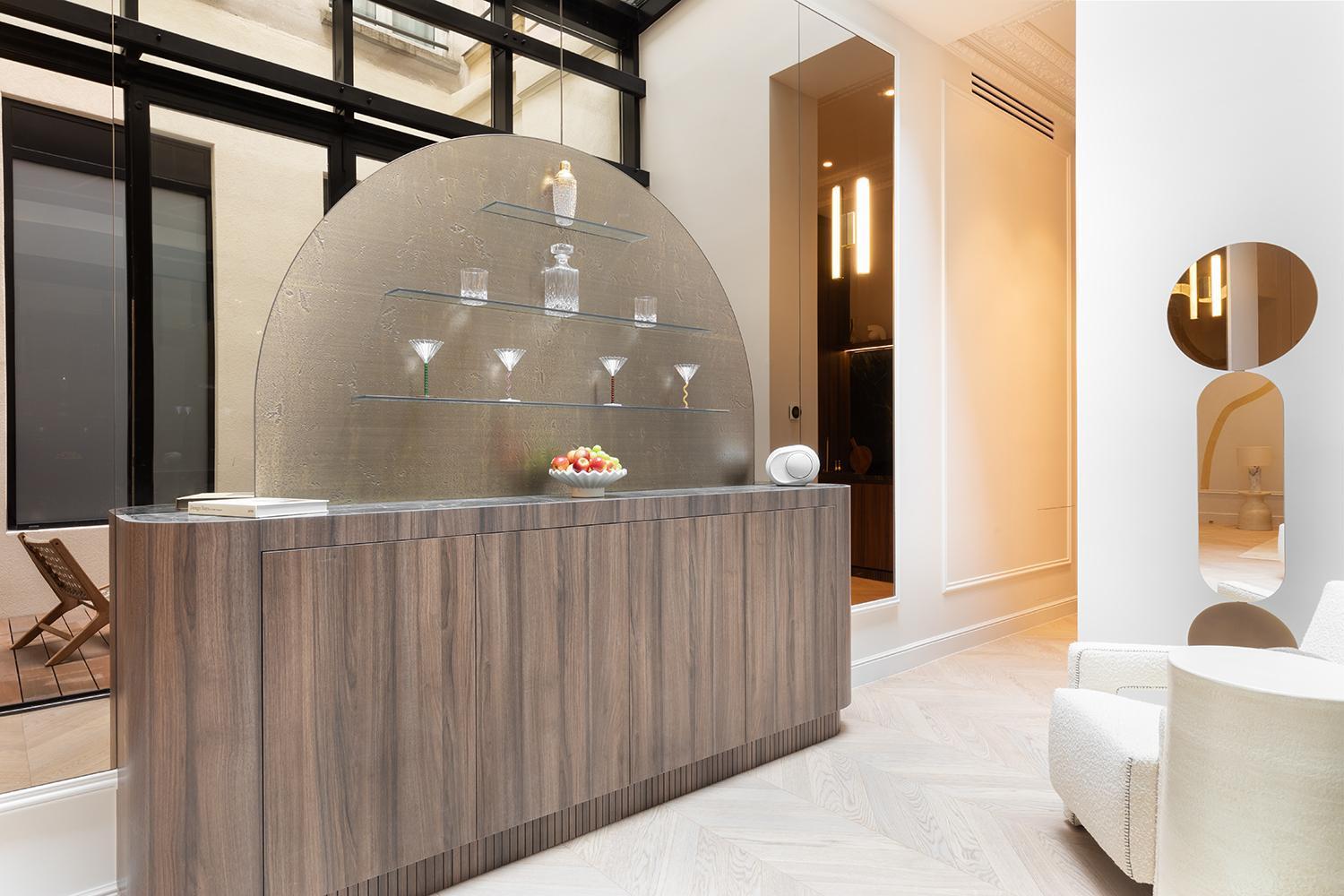Maison Galante's With Services In Louvre - Rue Des Dechargeurs