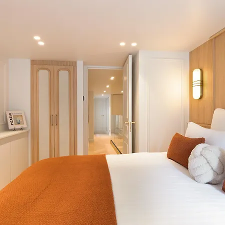 Maison Galante's With Services In Louvre - Rue Des Déchargeurs * Parigi