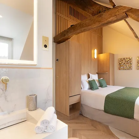 Maison Galante's With Services In Louvre - Rue Des Déchargeurs *