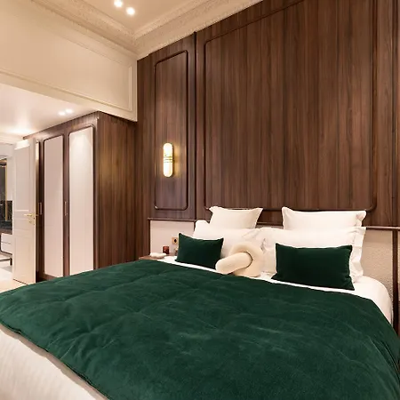 Maison Galante's With Services In Louvre - Rue Des Déchargeurs * Parigi