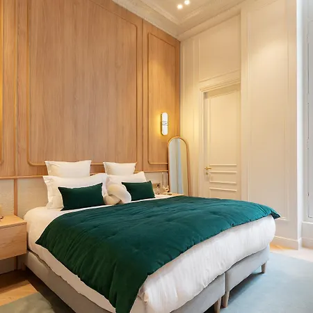 Maison Galante's With Services In Louvre - Rue Des Déchargeurs *