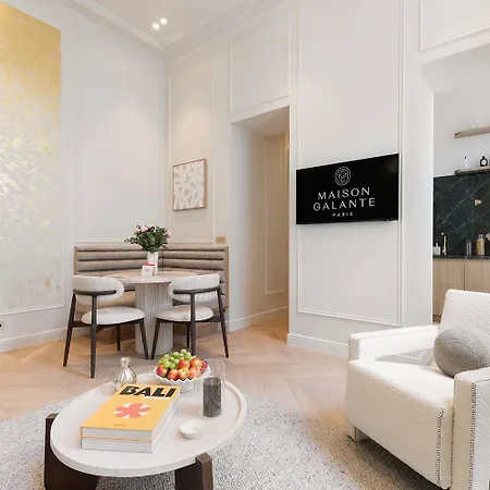 Maison Galante's With Services In Louvre - Rue Des Déchargeurs Parigi